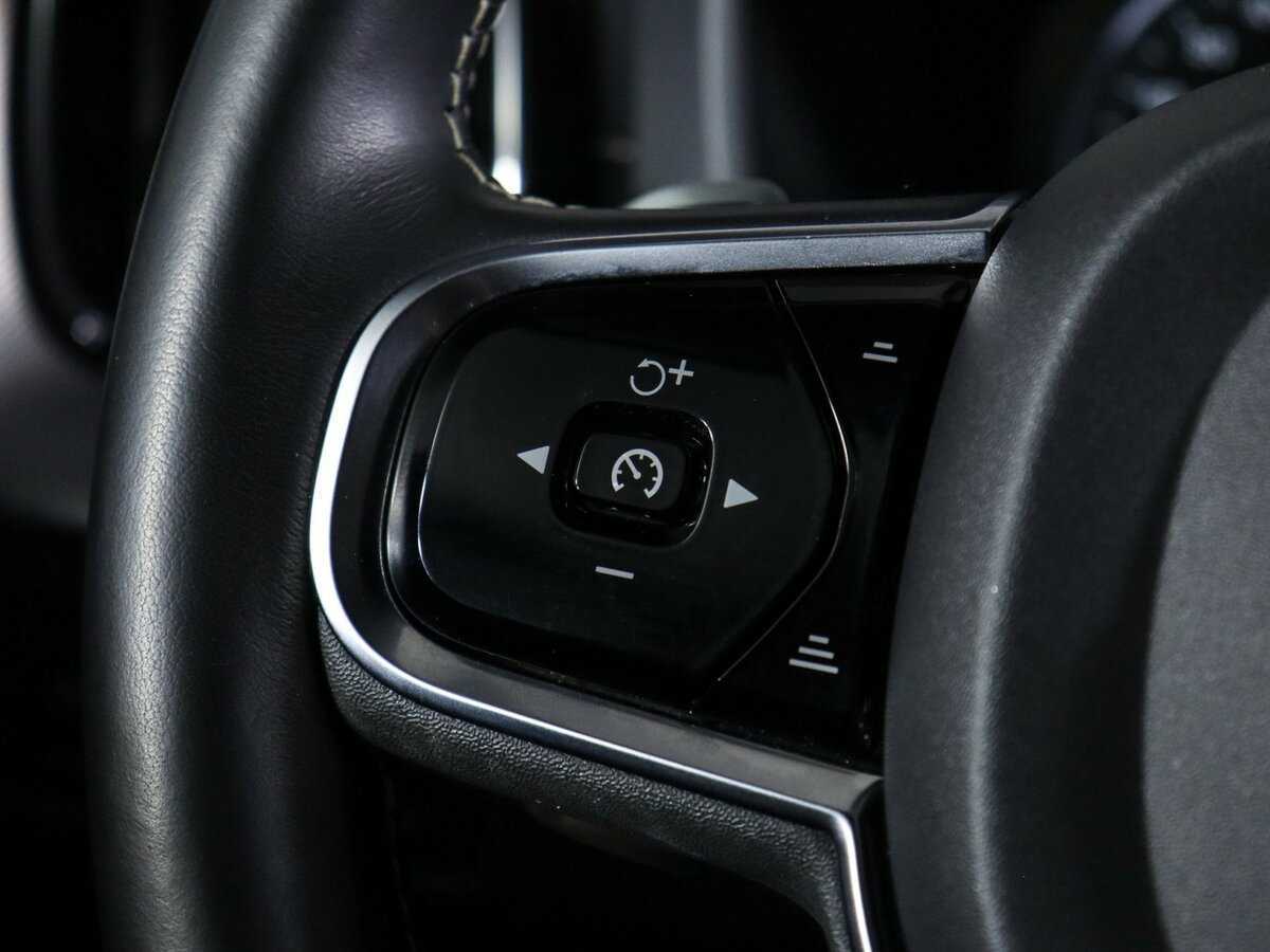 Купить Volvo XC60 с пробегом. Фото: #19