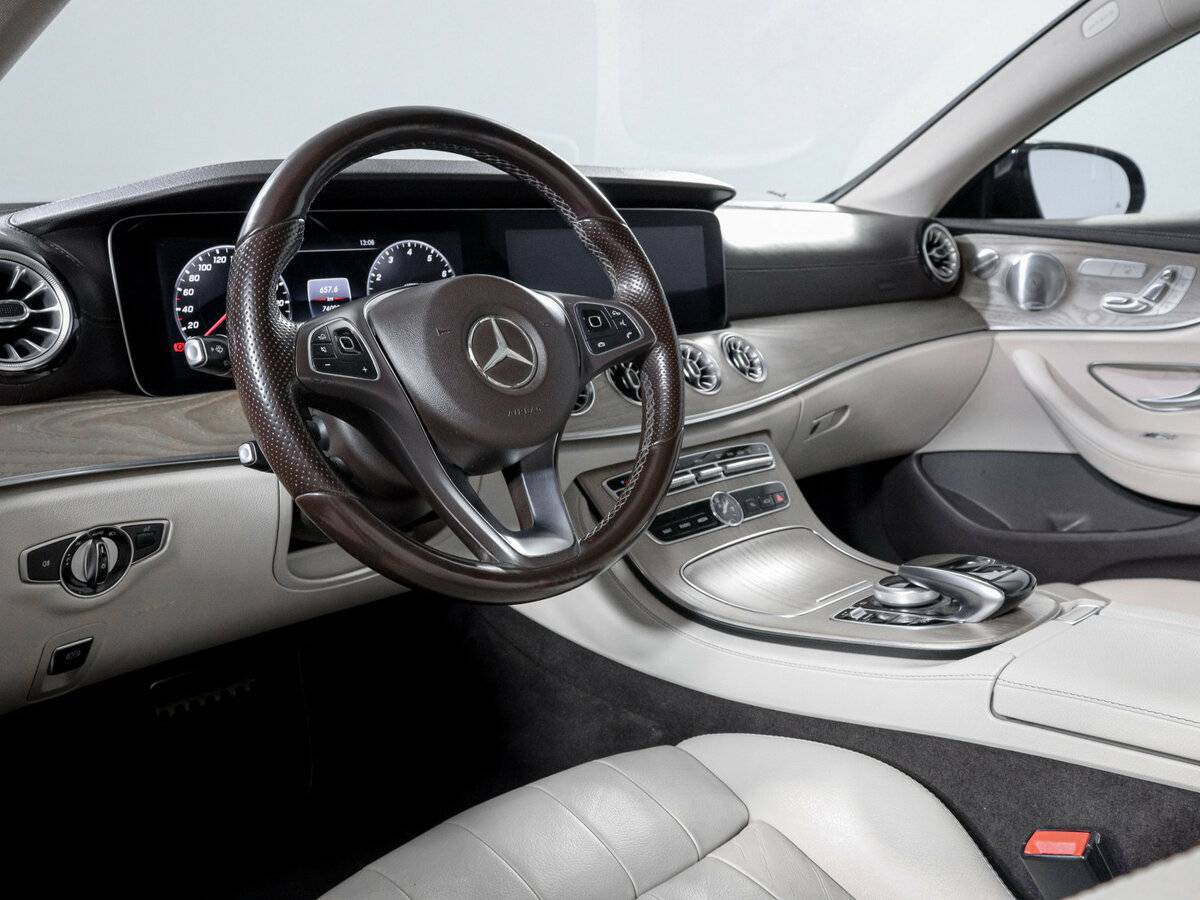 Купить Mercedes-Benz E-Класс с пробегом. Фото: #13