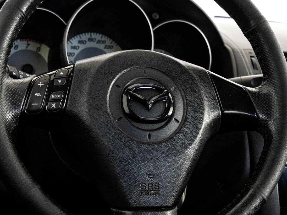 Купить Mazda 3 с пробегом. Фото: #12