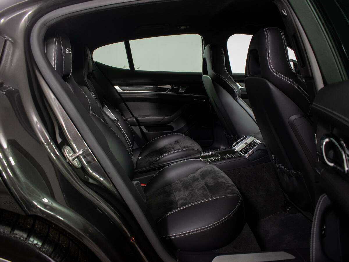Купить Porsche Panamera с пробегом. Фото: #7