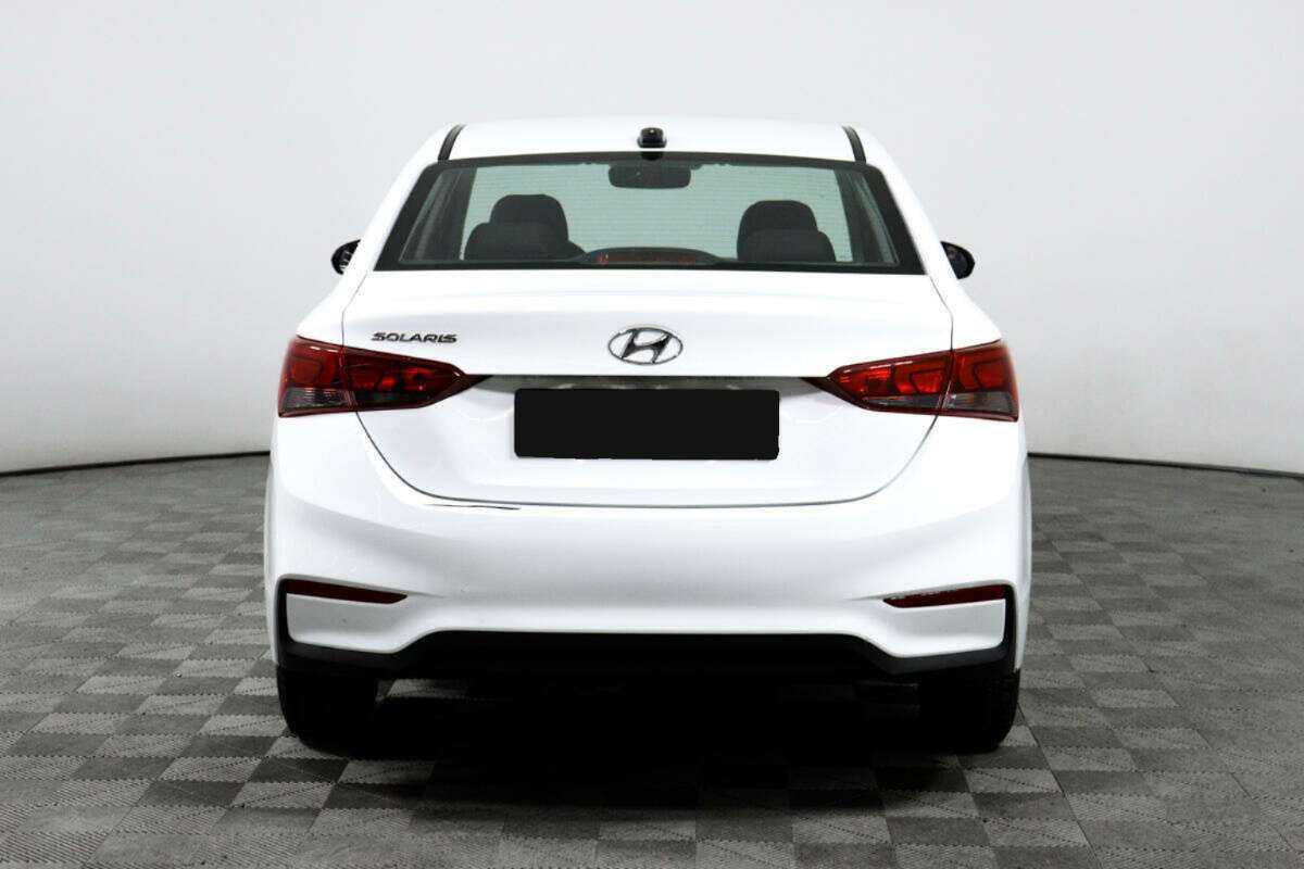 Купить Hyundai Solaris с пробегом. Фото: #5