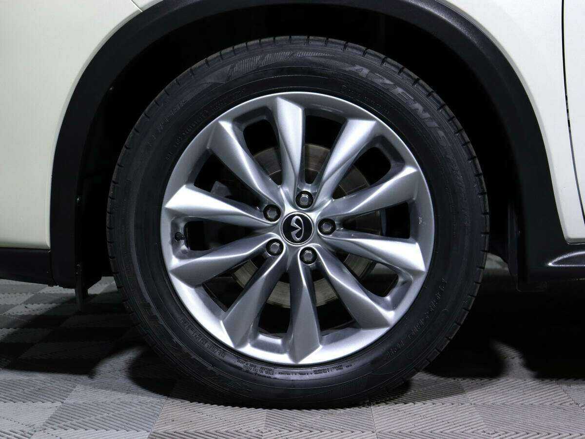 Купить Infiniti QX50 с пробегом. Фото: #12