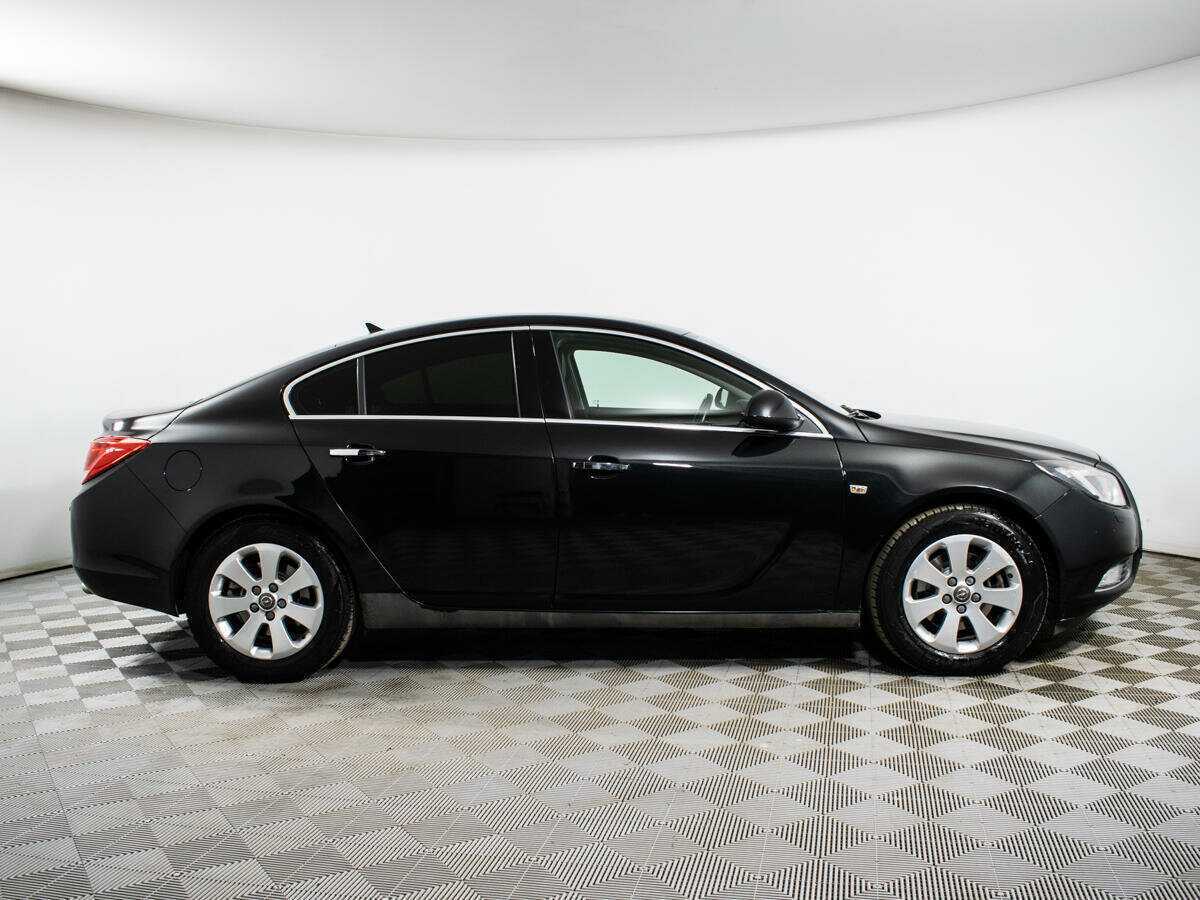 Купить Opel Insignia с пробегом. Фото: #3