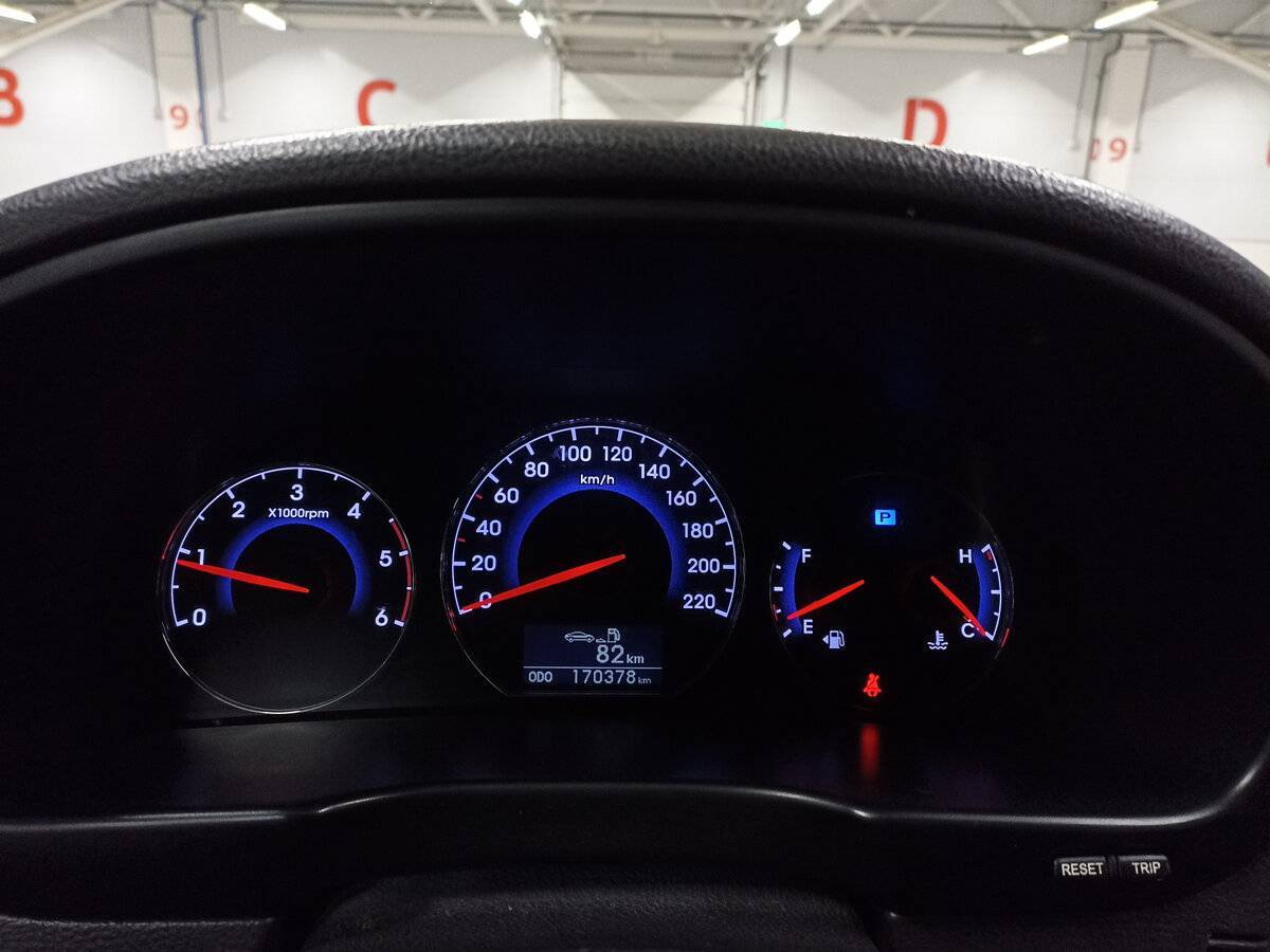 Купить Hyundai Santa Fe с пробегом. Фото: #12