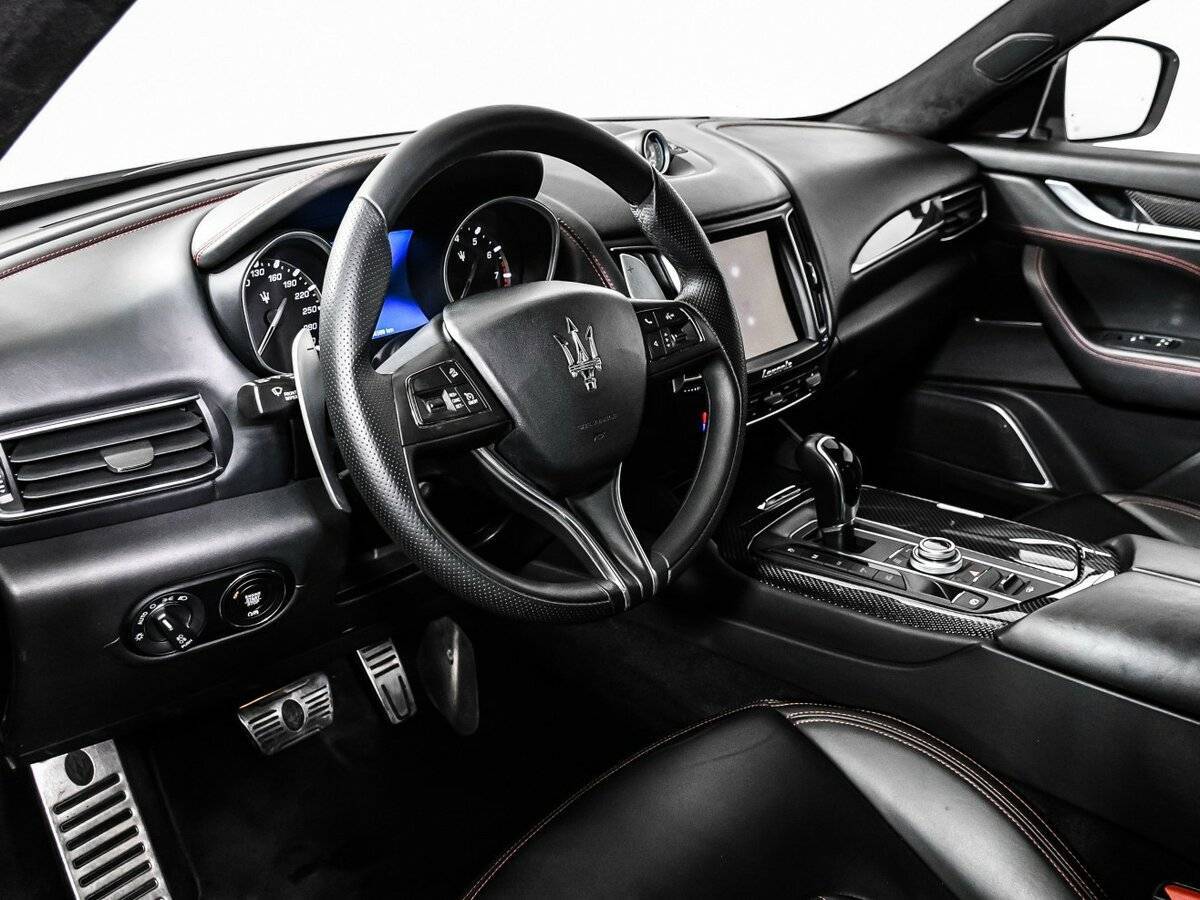 Купить Maserati Levante с пробегом. Фото: #11