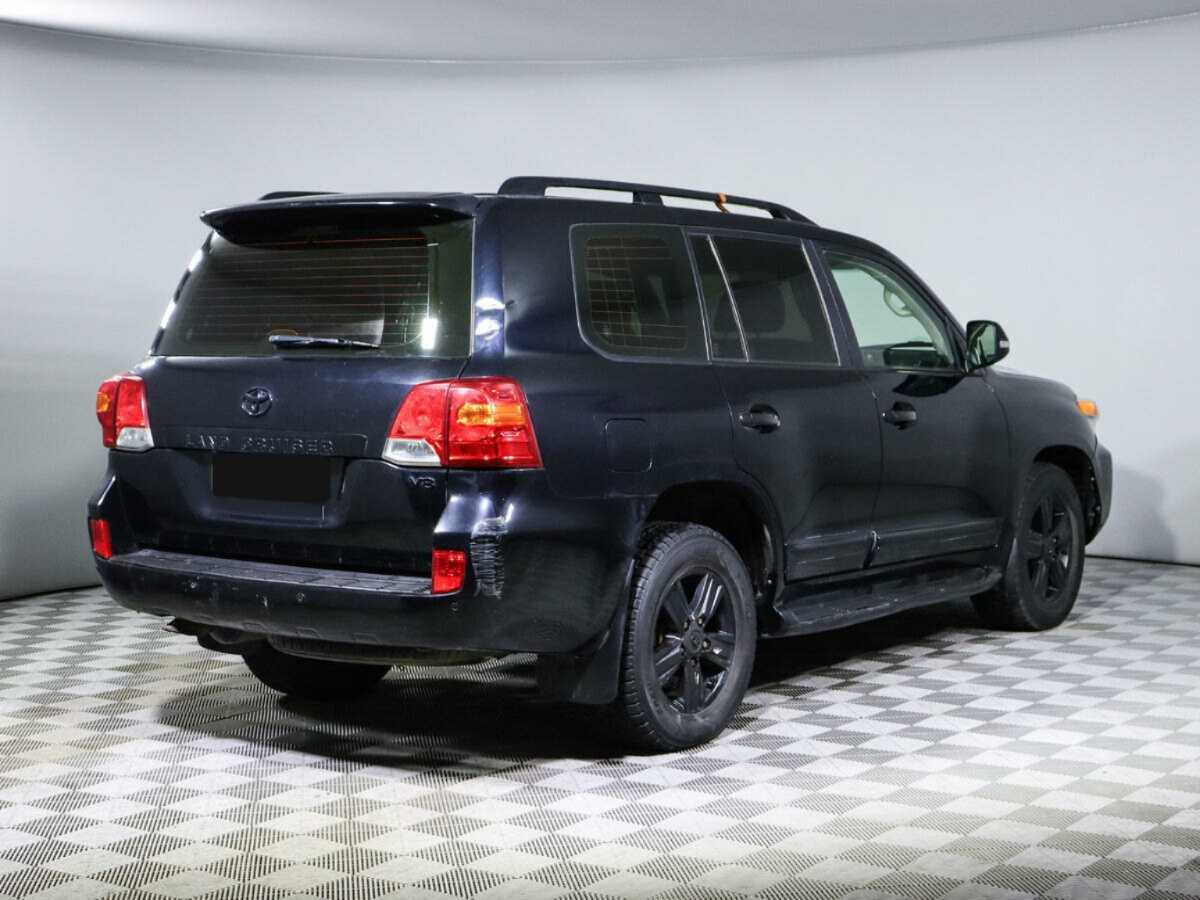 Купить Toyota Land Cruiser с пробегом. Фото: #4