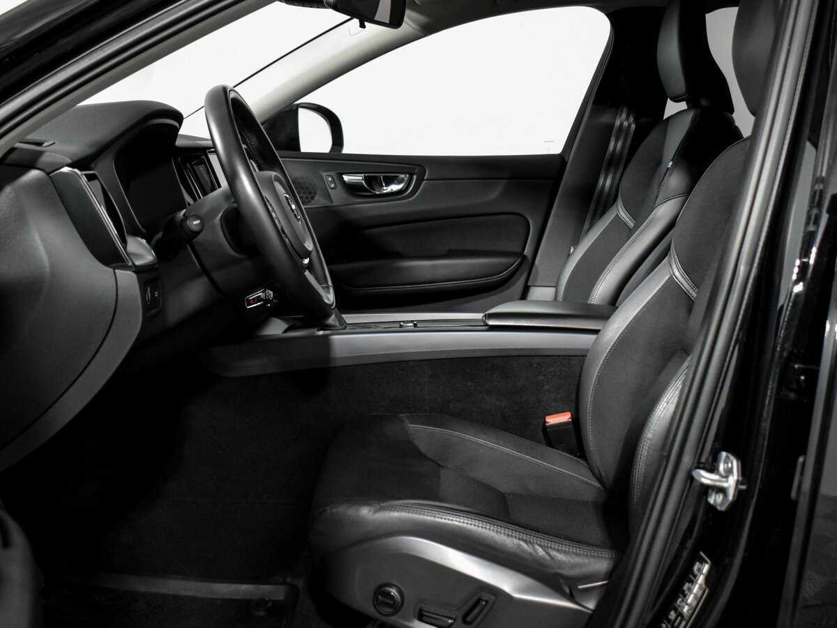 Купить Volvo XC60 с пробегом. Фото: #10