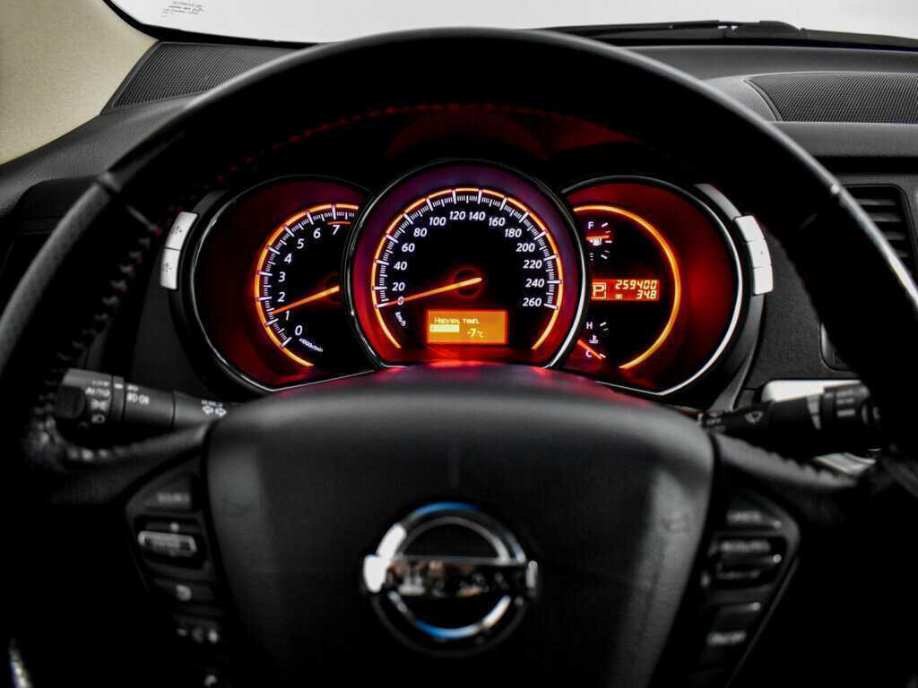 Купить Nissan Murano с пробегом. Фото: #17