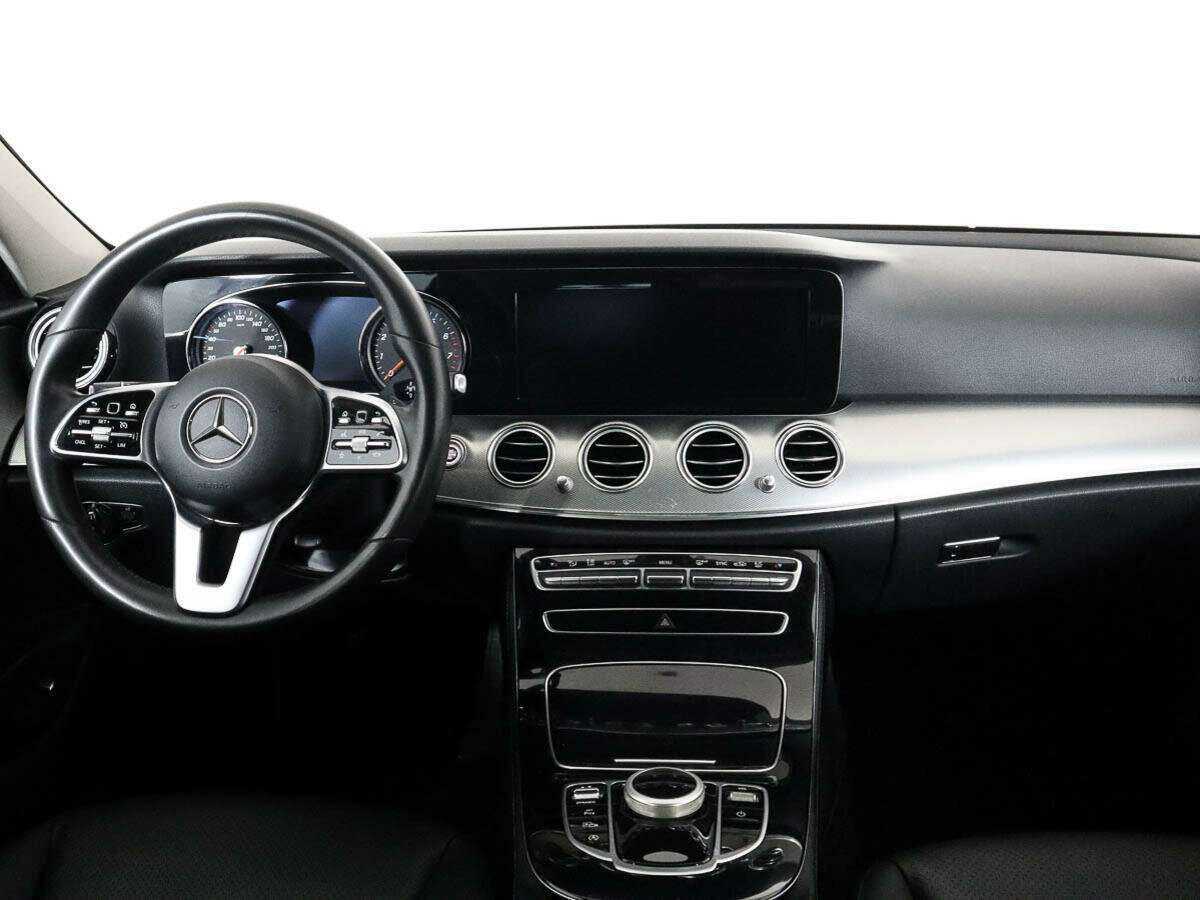 Купить Mercedes-Benz E-Класс с пробегом. Фото: #9