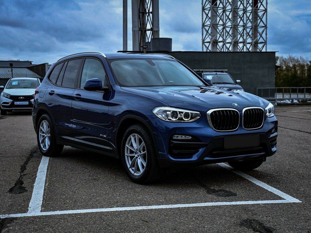 Купить BMW X3 с пробегом. Фото: #2
