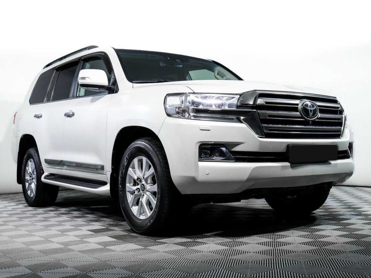 Купить Toyota Land Cruiser с пробегом. Фото: #18
