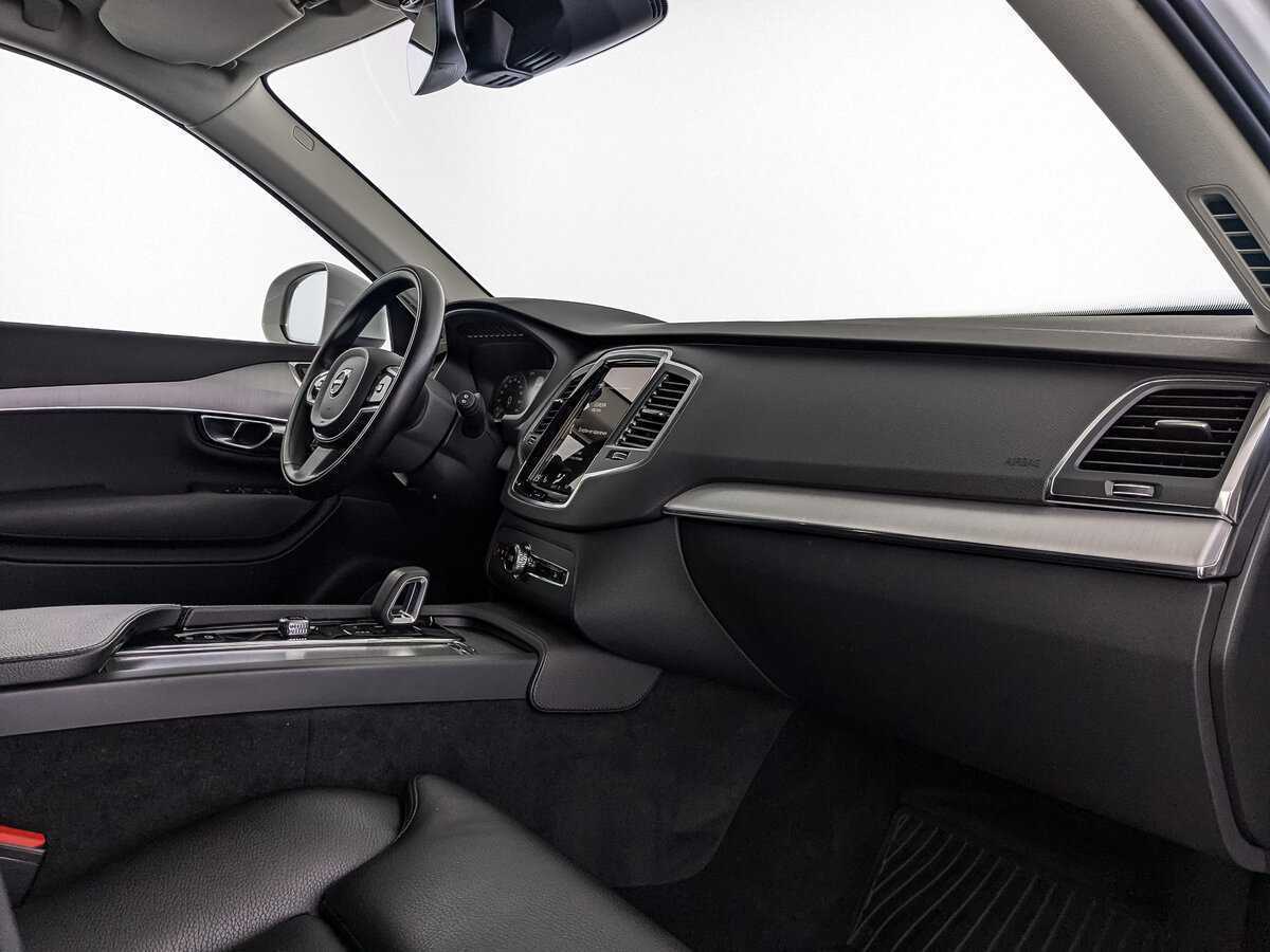 Купить Volvo XC90 с пробегом. Фото: #12