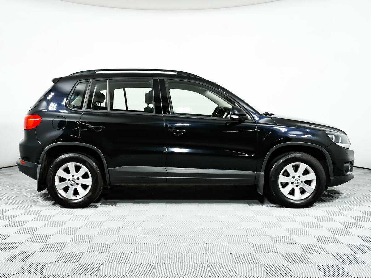 Купить Volkswagen Tiguan с пробегом. Фото: #3