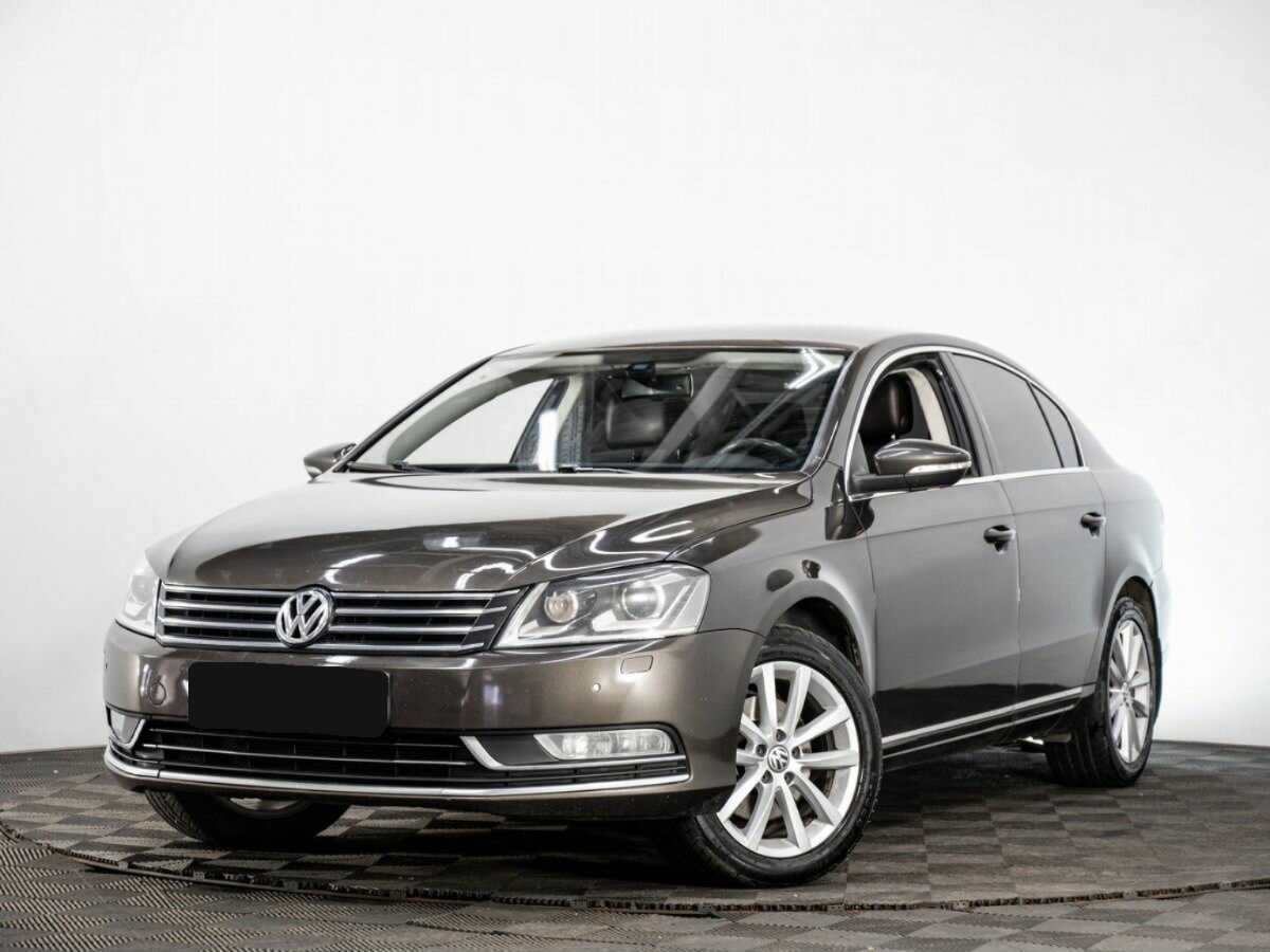 Купить Volkswagen Passat с пробегом. Посмотреть фото