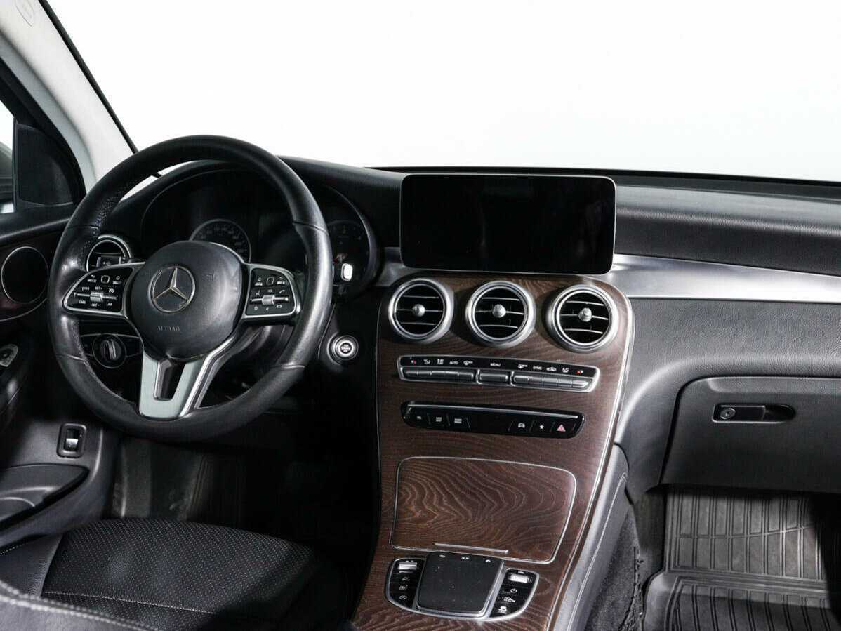 Купить Mercedes-Benz GLC с пробегом. Фото: #11