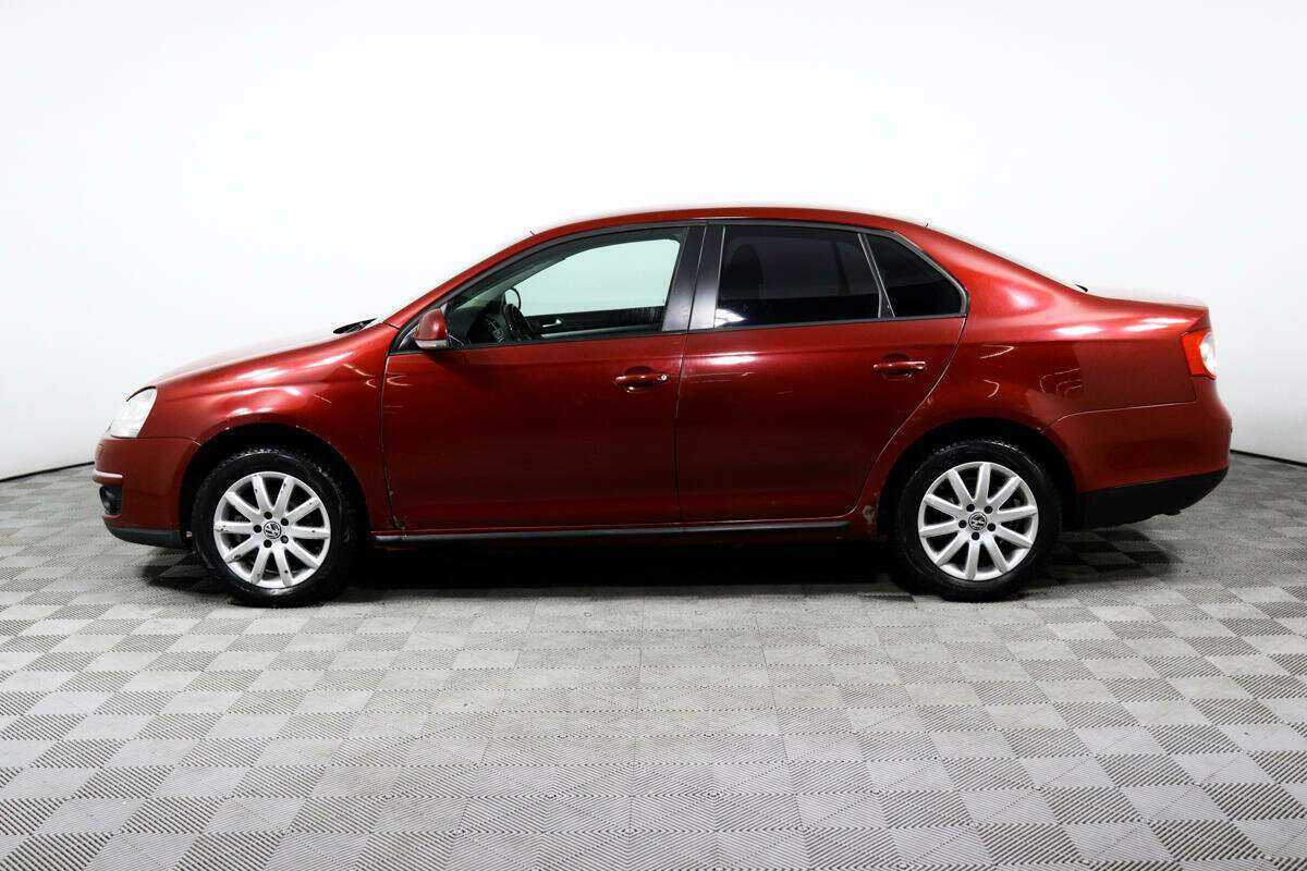 Купить Volkswagen Jetta с пробегом. Фото: #7