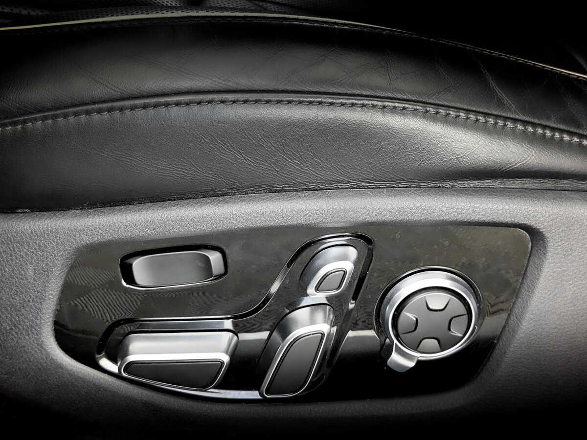 Купить Kia K900 с пробегом. Фото: #20