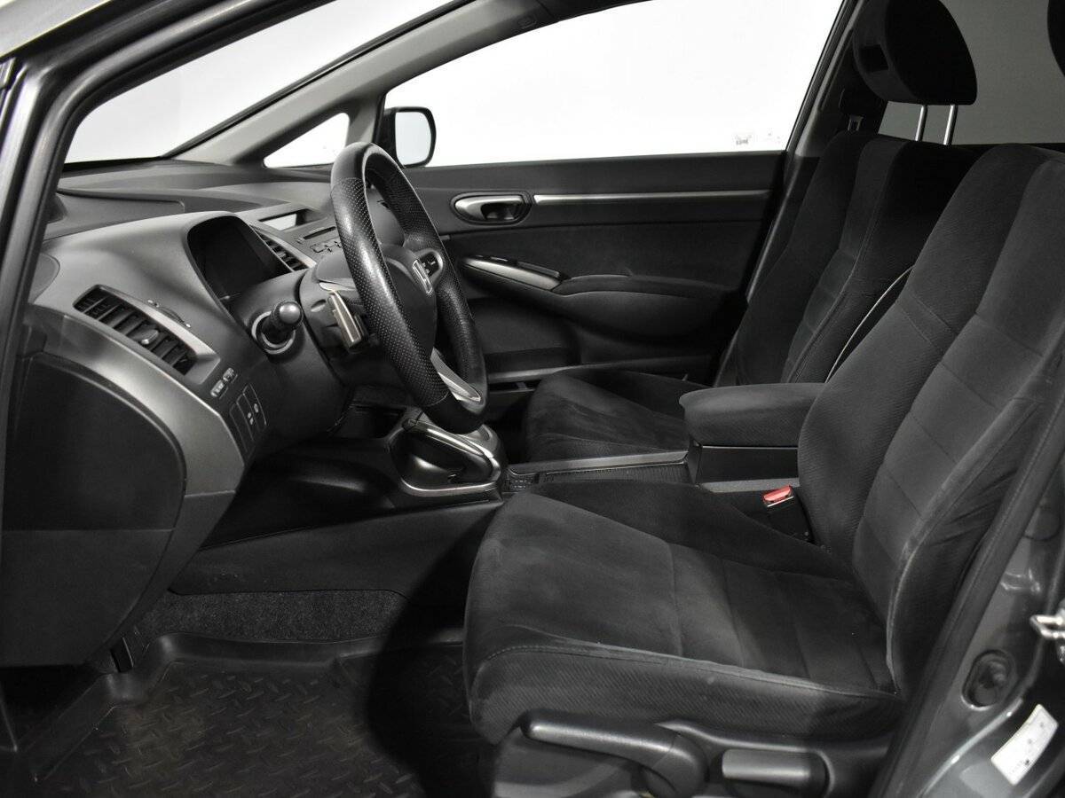 Купить Honda Civic с пробегом. Фото: #17