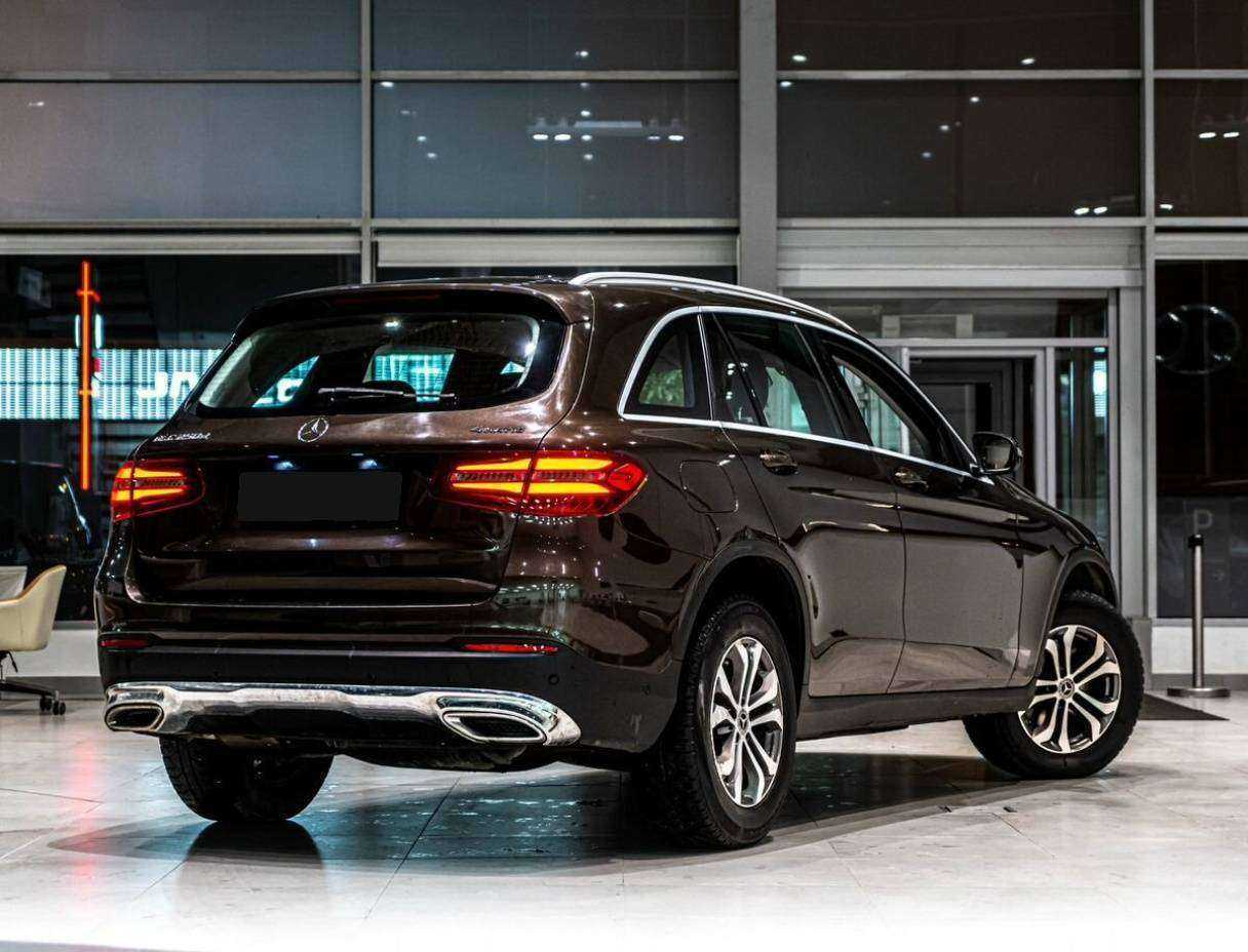 Купить Mercedes-Benz GLC с пробегом. Фото: #2