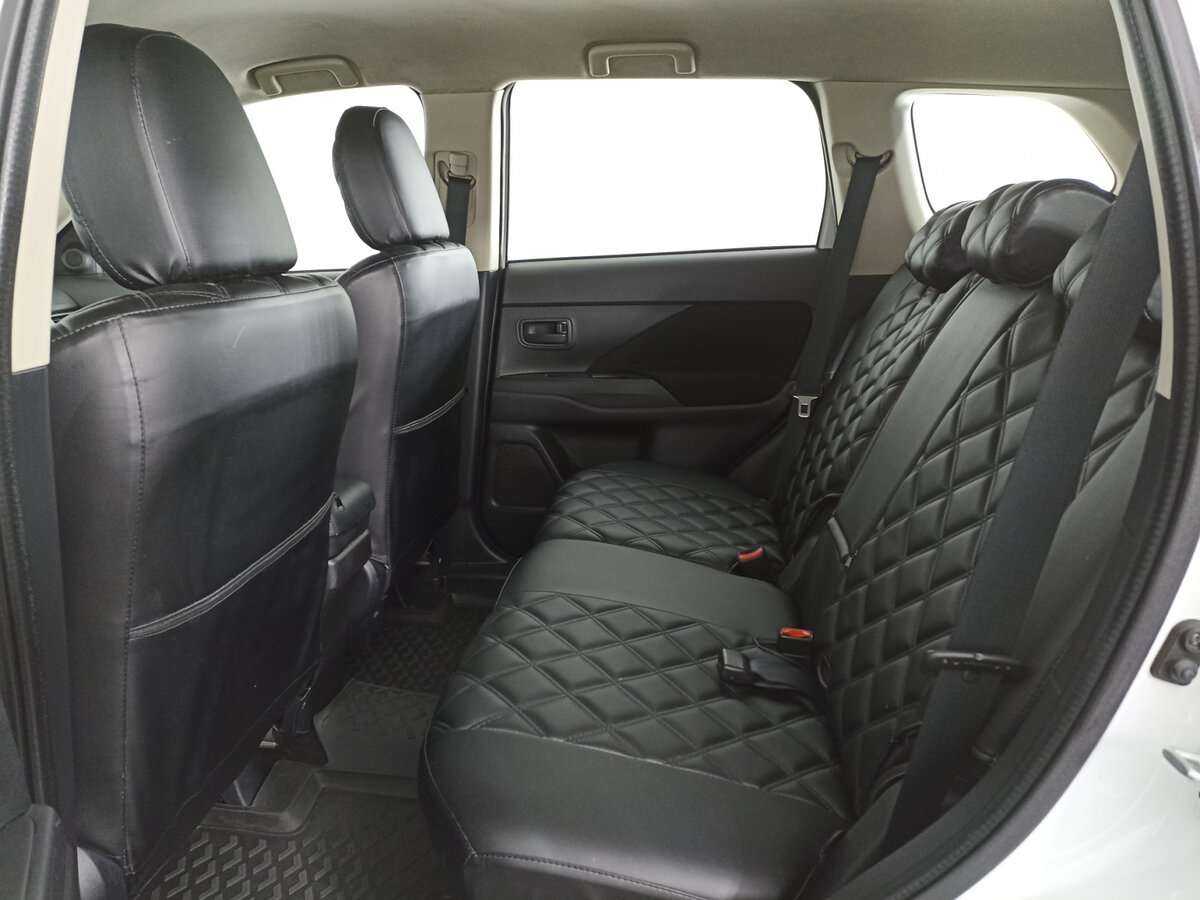 Купить Mitsubishi Outlander с пробегом. Фото: #9