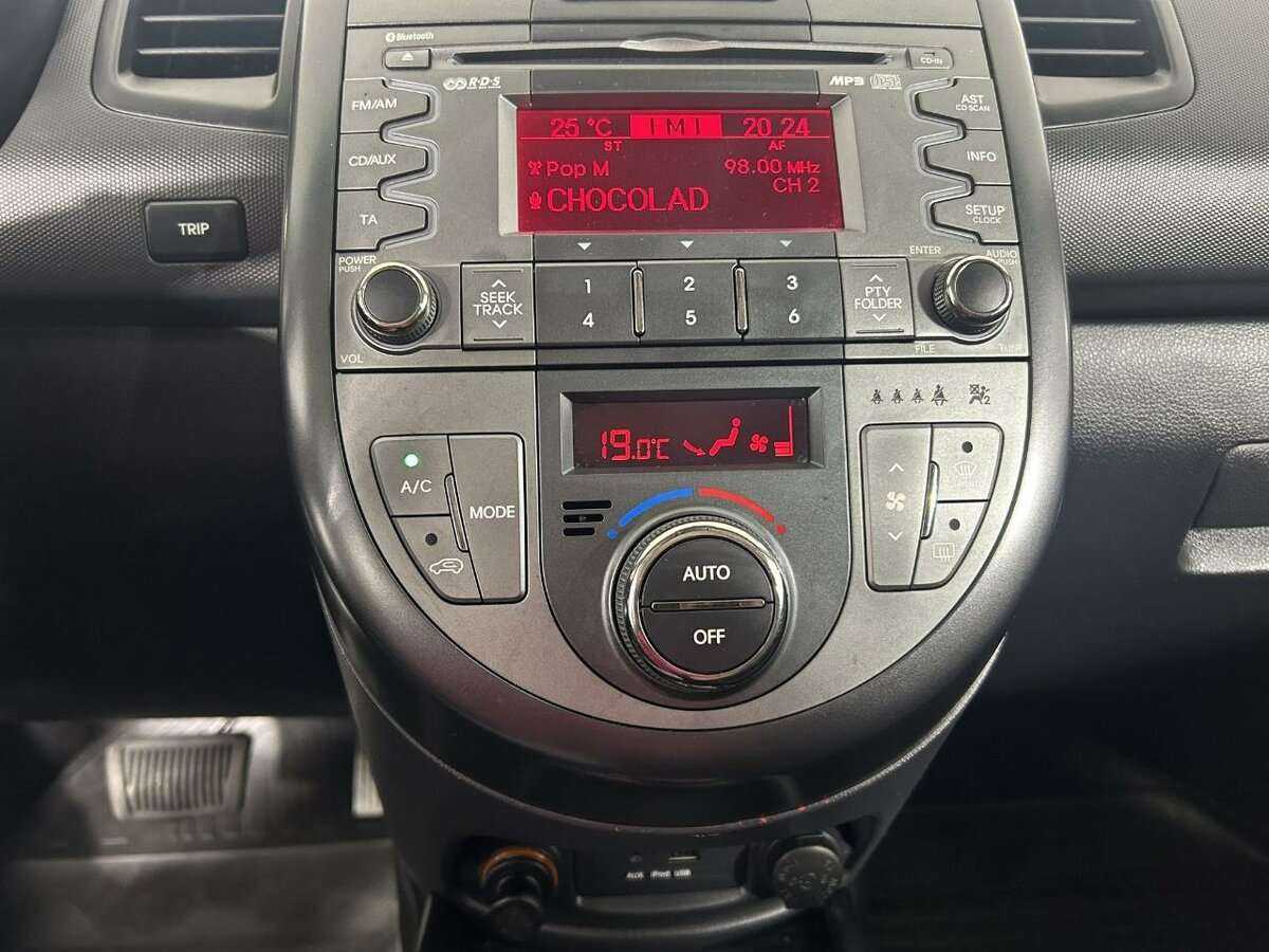 Купить Kia Soul с пробегом. Фото: #11