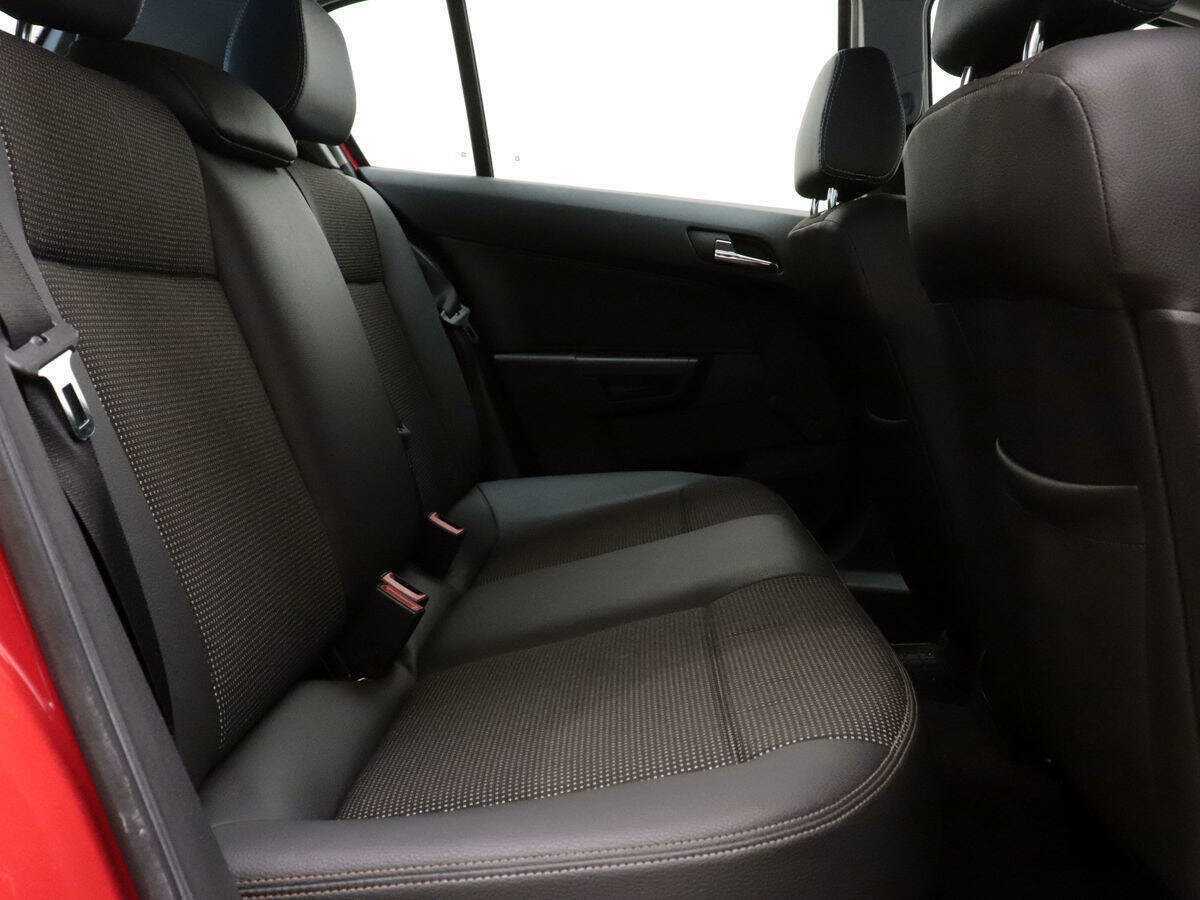 Купить Opel Astra с пробегом. Фото: #7