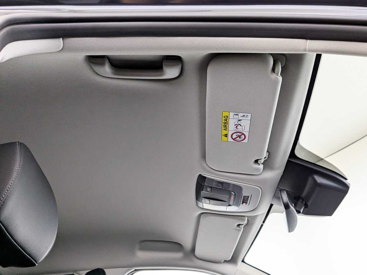 Купить Kia Sorento с пробегом. Фото: #17