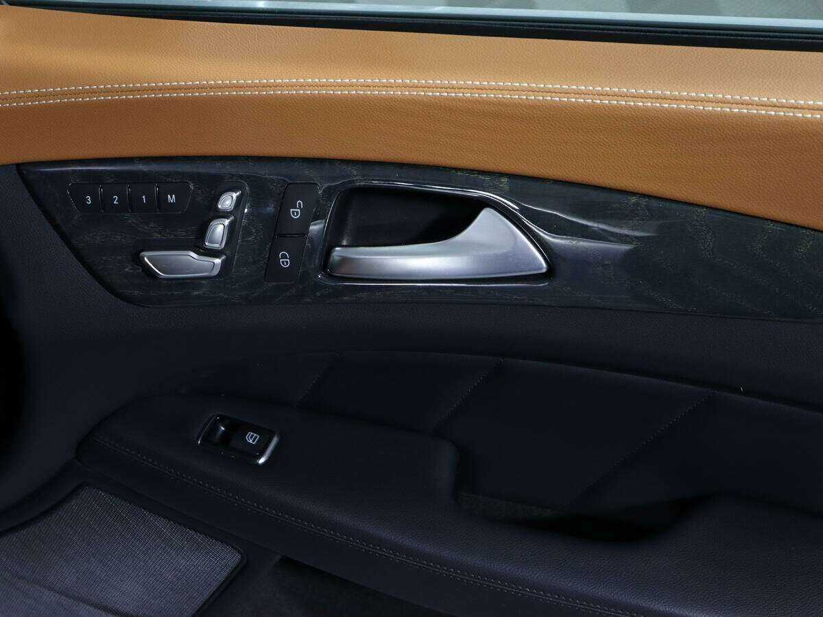 Купить Mercedes-Benz CLS с пробегом. Фото: #14