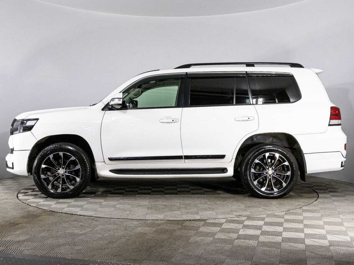 Купить Toyota Land Cruiser с пробегом. Фото: #7