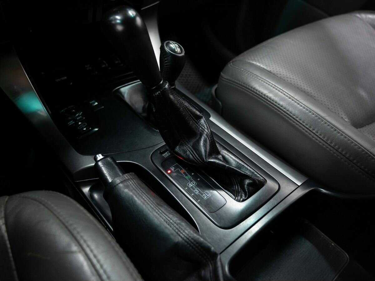 Купить Toyota Land Cruiser Prado с пробегом. Фото: #21