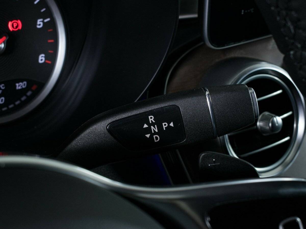 Купить Mercedes-Benz GLC с пробегом. Фото: #15