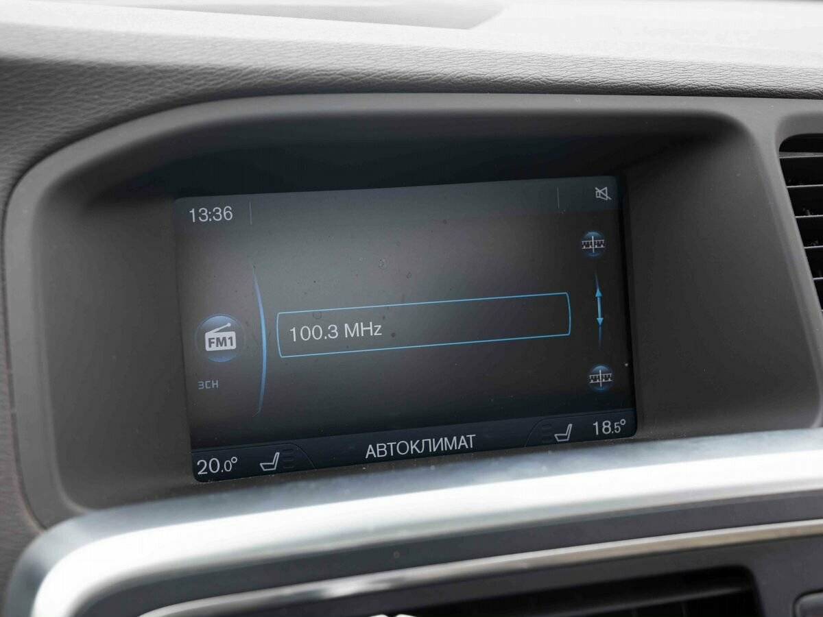 Купить Volvo S60 с пробегом. Фото: #16