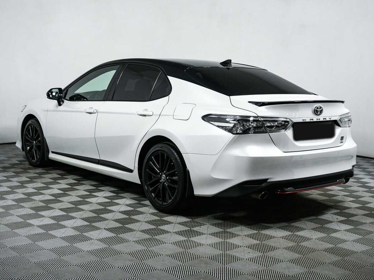 Купить Toyota Camry с пробегом. Фото: #6