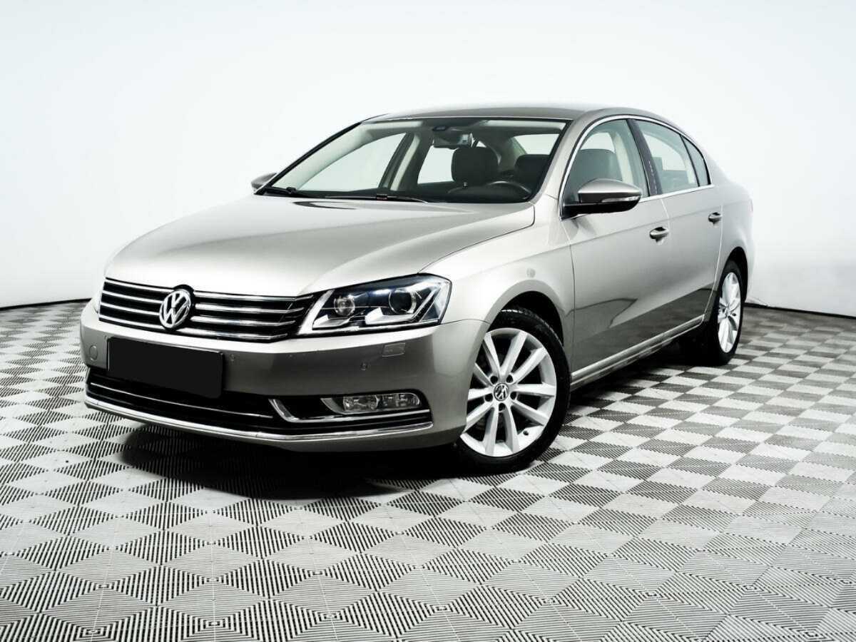 Купить Volkswagen Passat с пробегом. Фото: #0