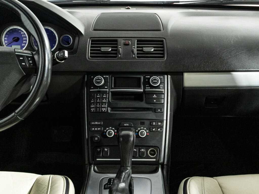 Купить Volvo XC90 с пробегом. Фото: #13