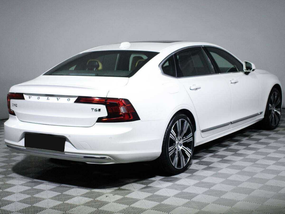 Купить Volvo S90 с пробегом. Фото: #3