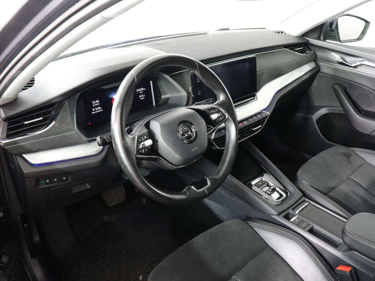 Купить Skoda Octavia с пробегом. Фото: #8