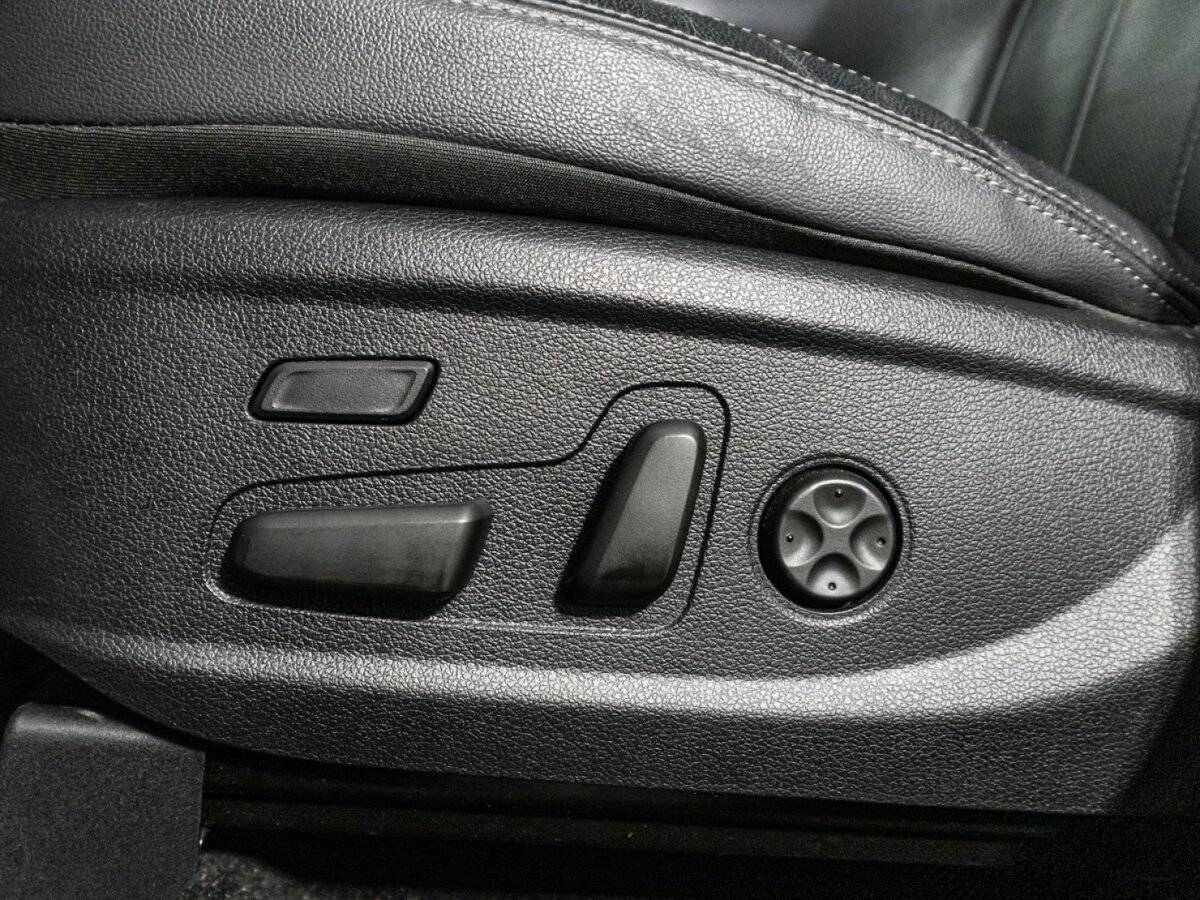 Купить Hyundai Santa Fe с пробегом. Фото: #18