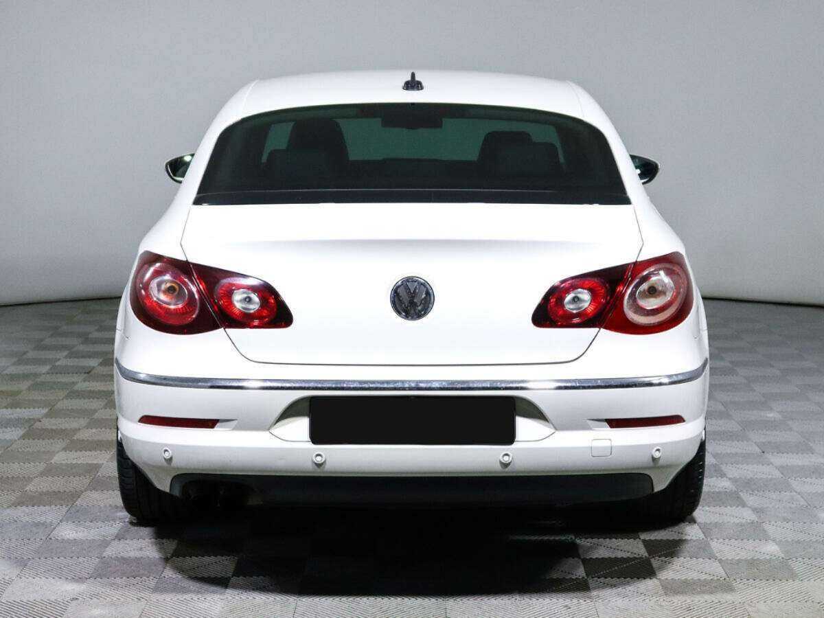 Купить Volkswagen Passat CC с пробегом. Фото: #4