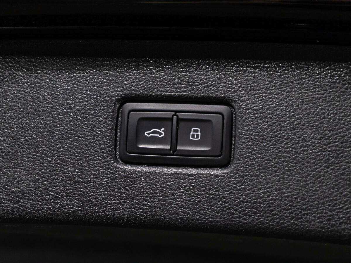 Купить Audi Q7 с пробегом. Фото: #14
