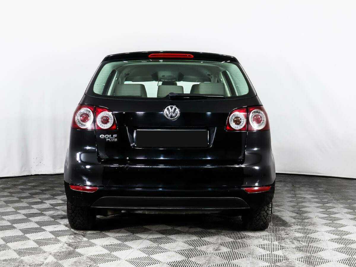 Купить Volkswagen Golf Plus с пробегом. Фото: #5