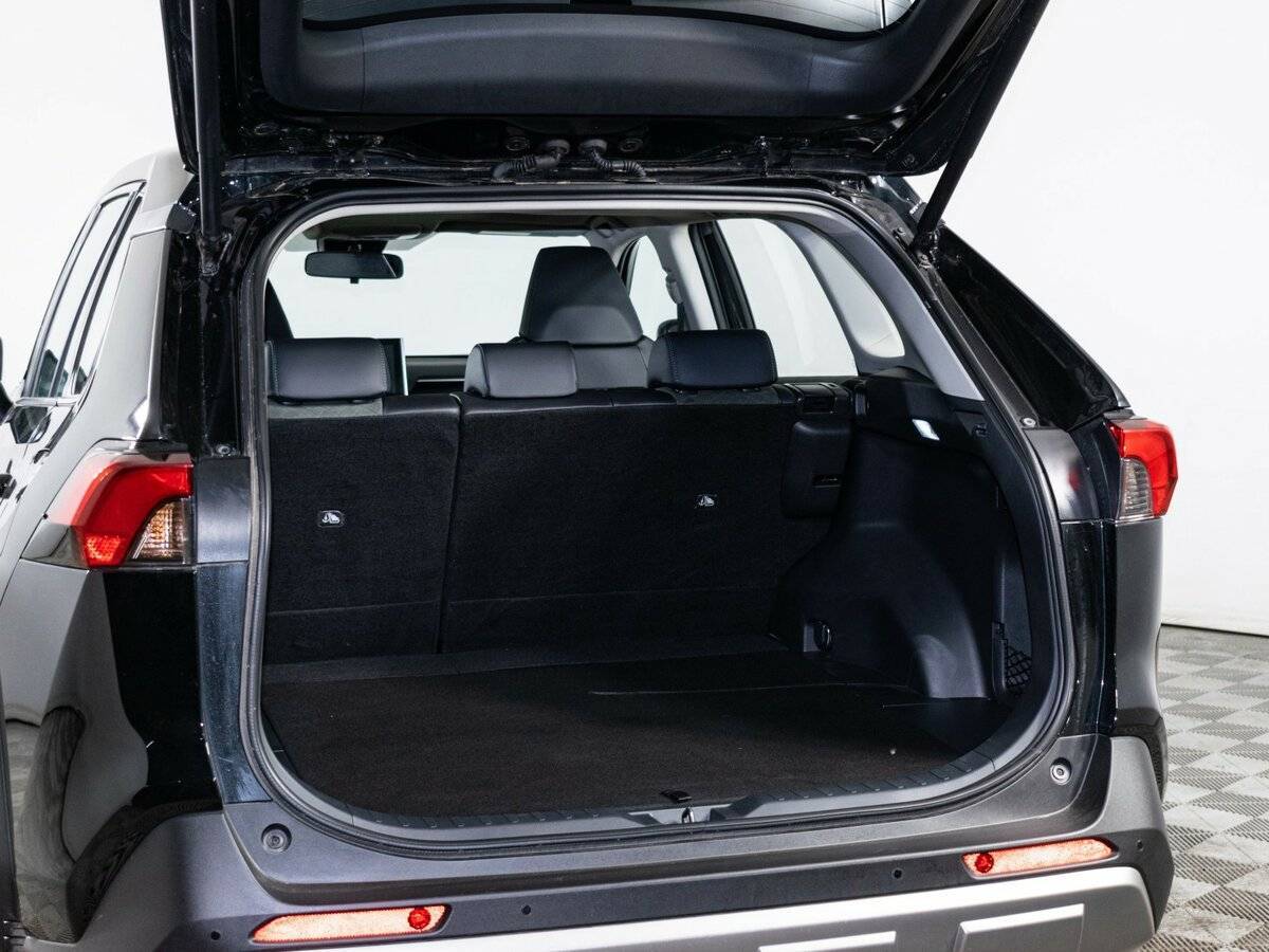 Купить Toyota RAV4 с пробегом. Фото: #8