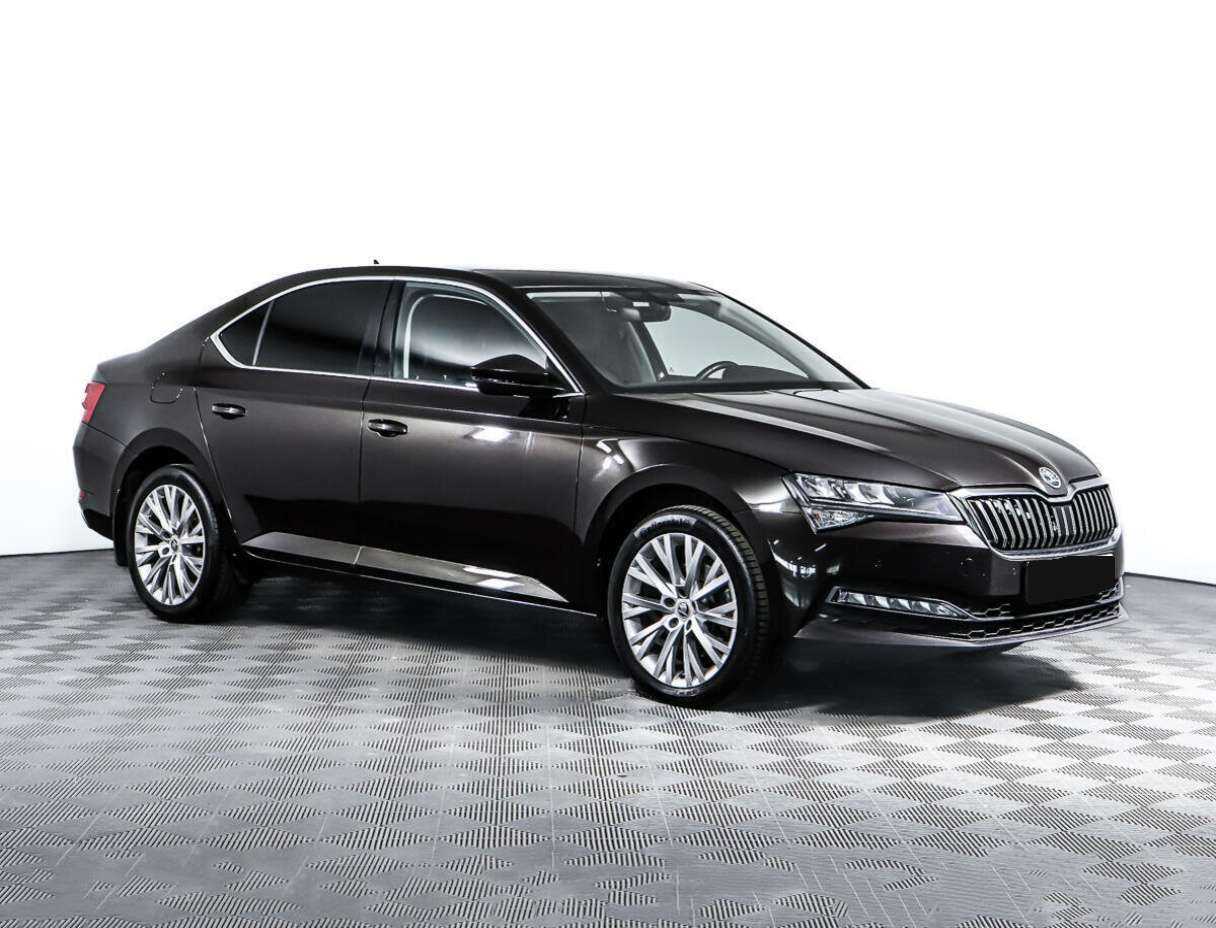 Купить Skoda Superb с пробегом. Фото: #2