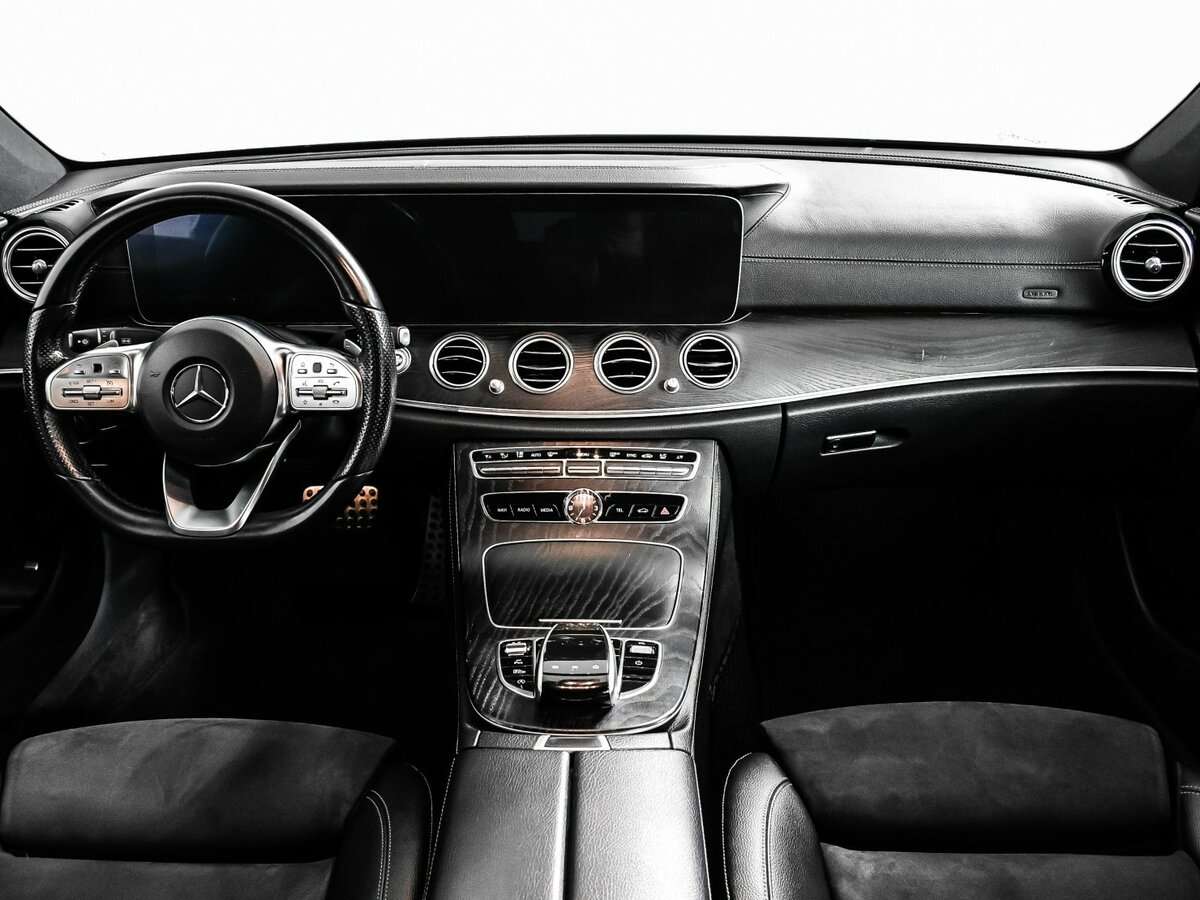 Купить Mercedes-Benz E-Класс с пробегом. Фото: #10