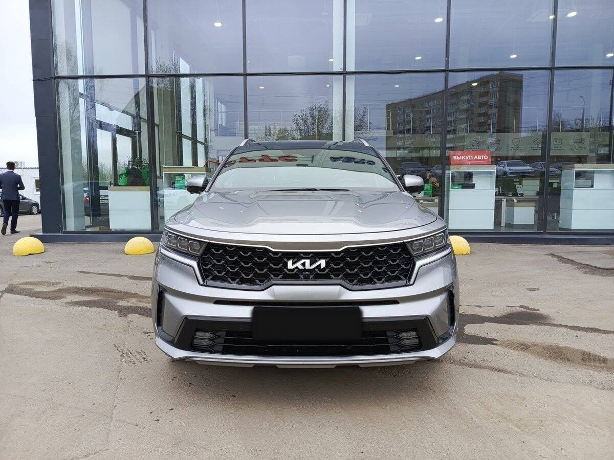 Купить Kia Sorento с пробегом. Фото: #1
