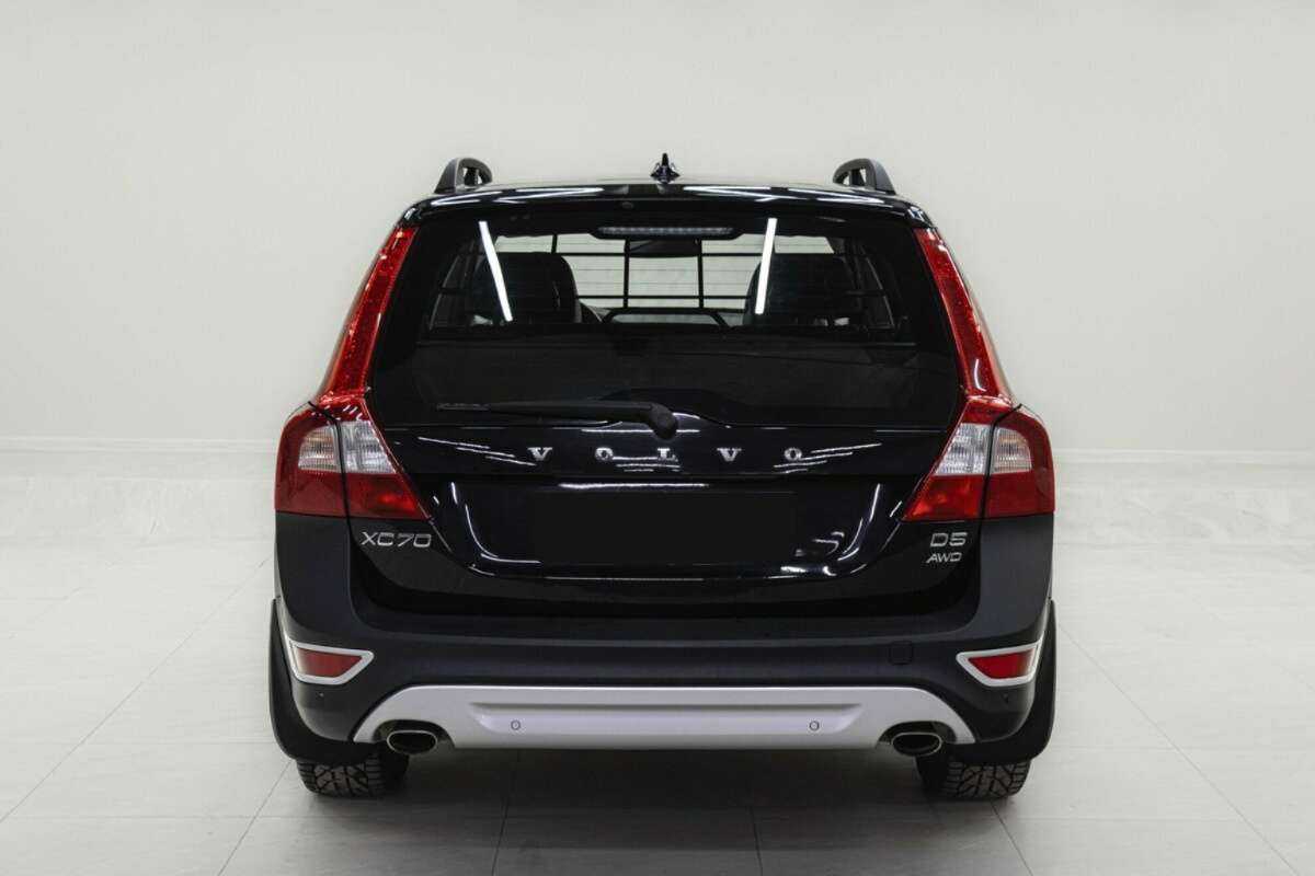 Купить Volvo XC70 с пробегом. Фото: #4