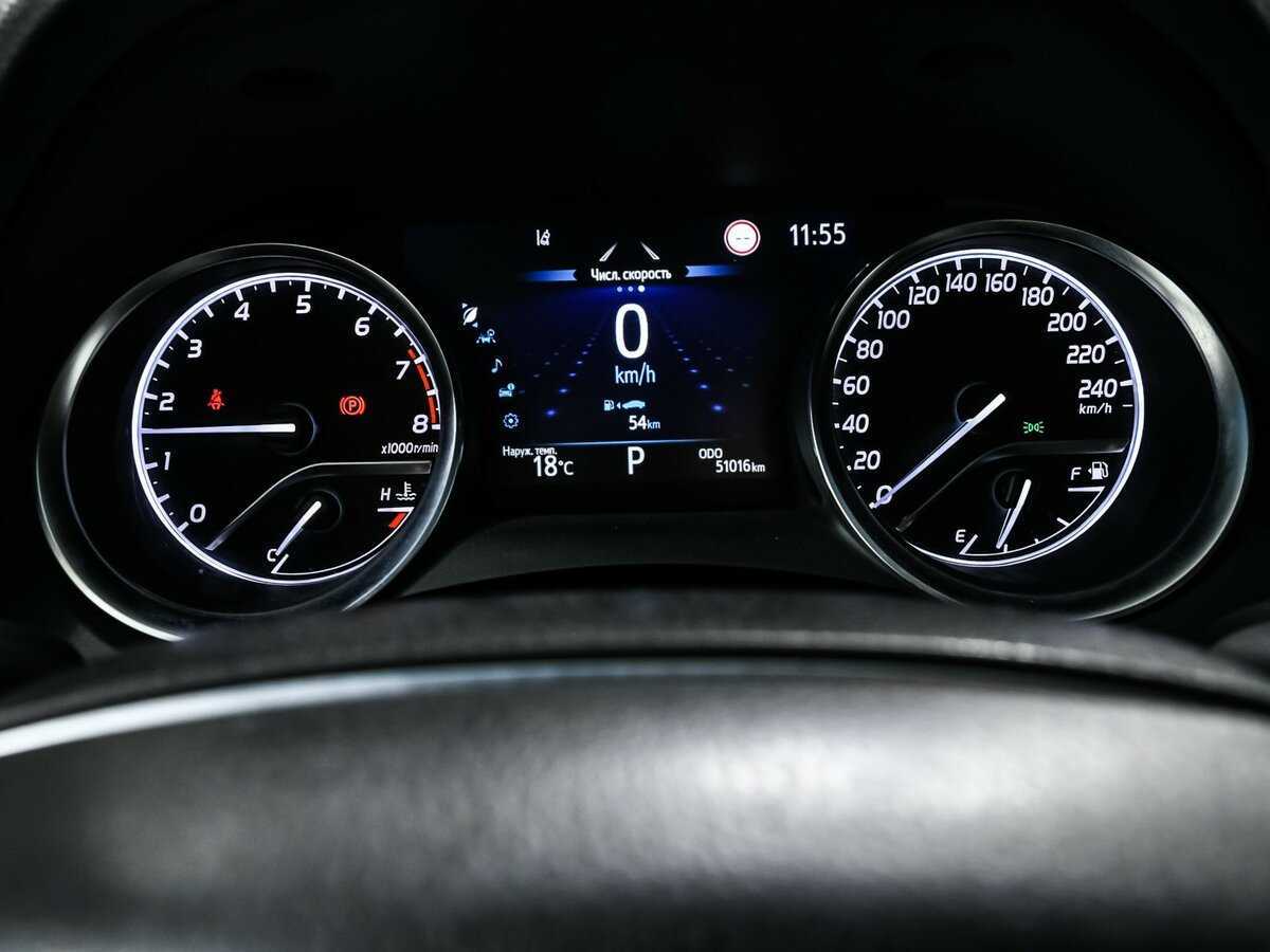 Купить Toyota Camry с пробегом. Фото: #9