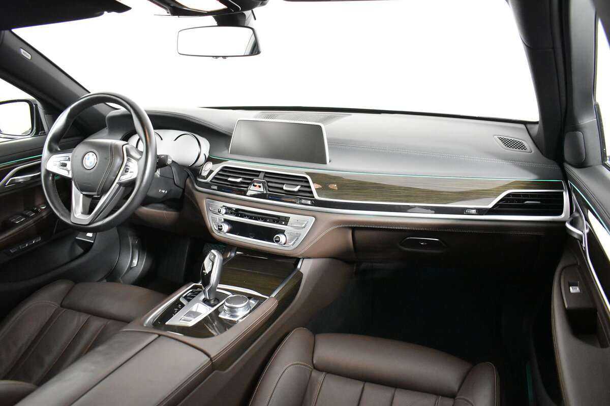 Купить BMW 7 серии с пробегом. Фото: #19