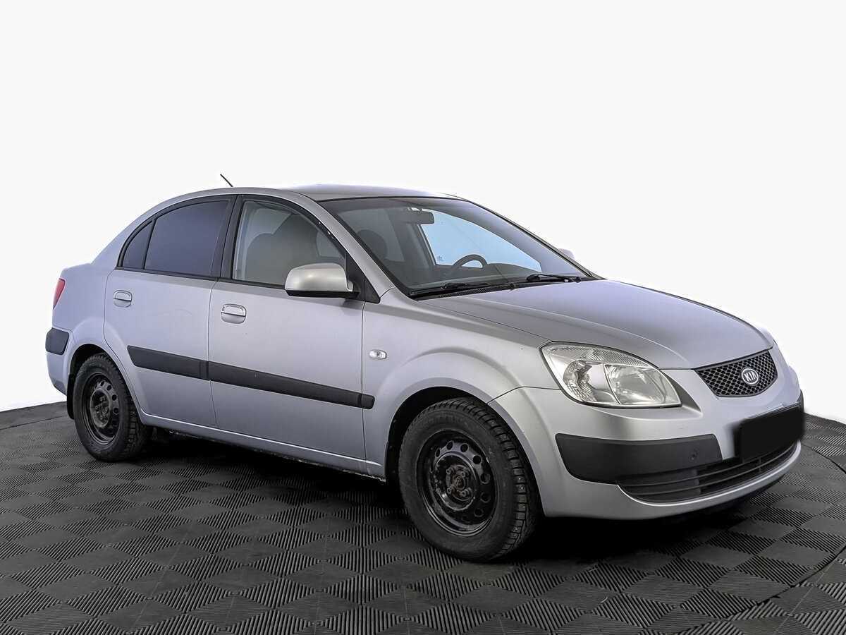 Купить Kia Rio с пробегом. Фото: #2