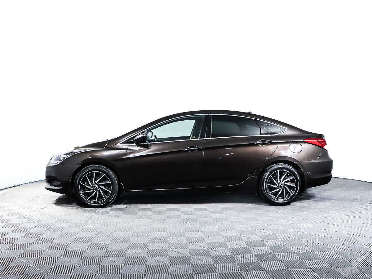 Купить Hyundai i40 с пробегом. Фото: #7